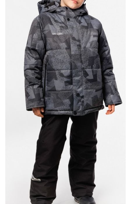 Продам зимний костюм