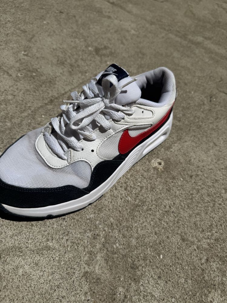 Nike air max обувки
