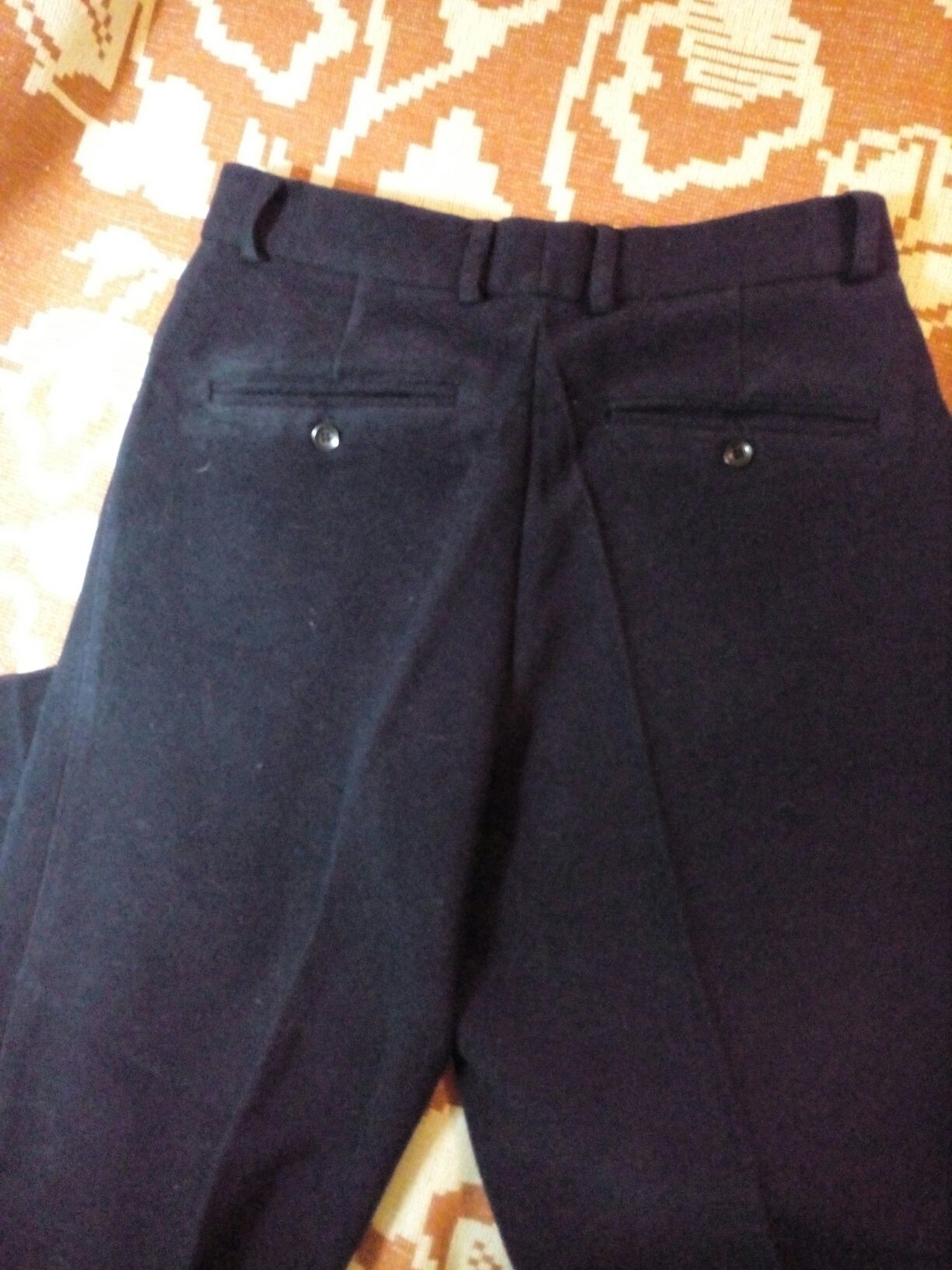 Мужские (подростковые) брюки черного цвета
