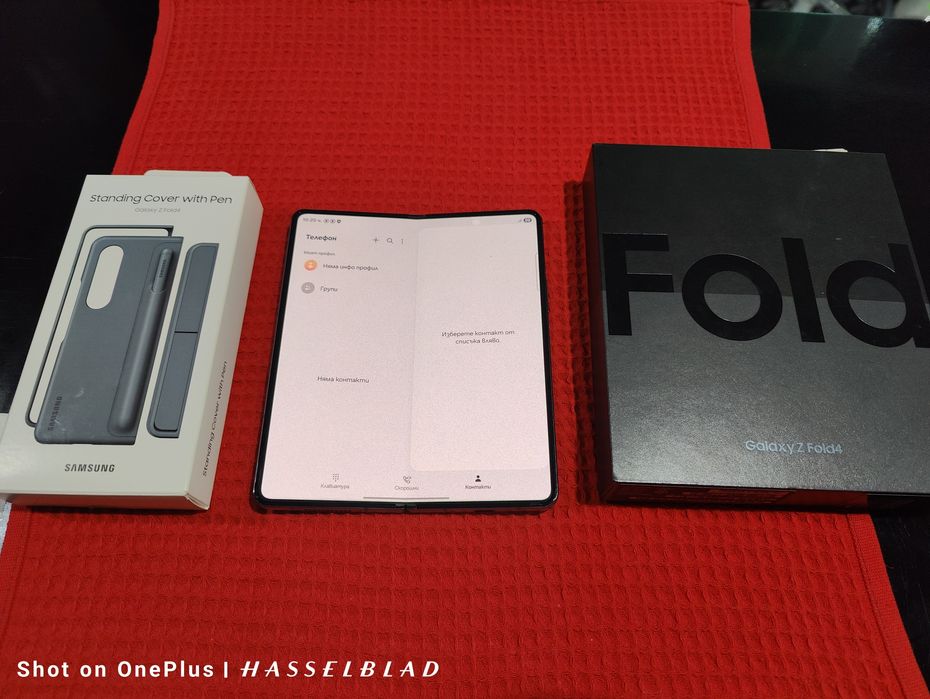 Samsung Galaxy Fold 4 Black 256GB 12RAM Изряден отключен за всички опе