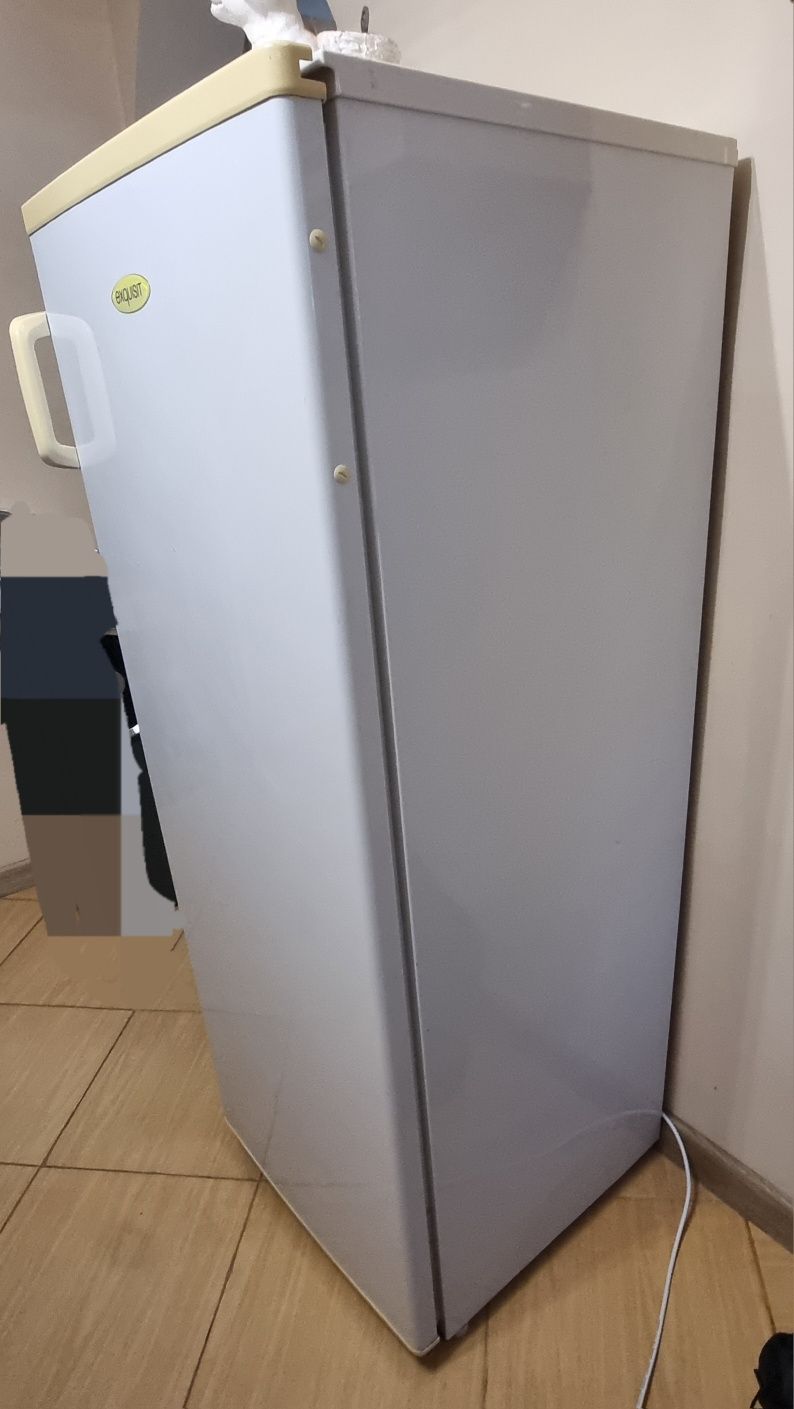 Хладилник Exquisit 250L