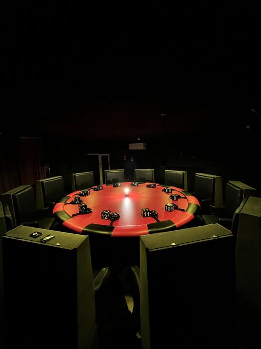 Мафия с падающими стульями Семей