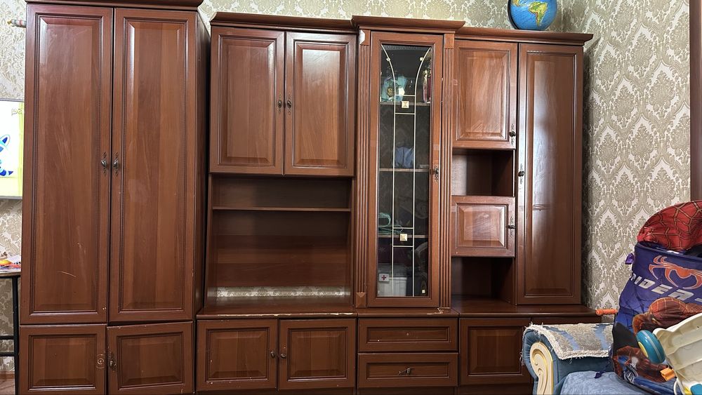 Үлкен Шкаф