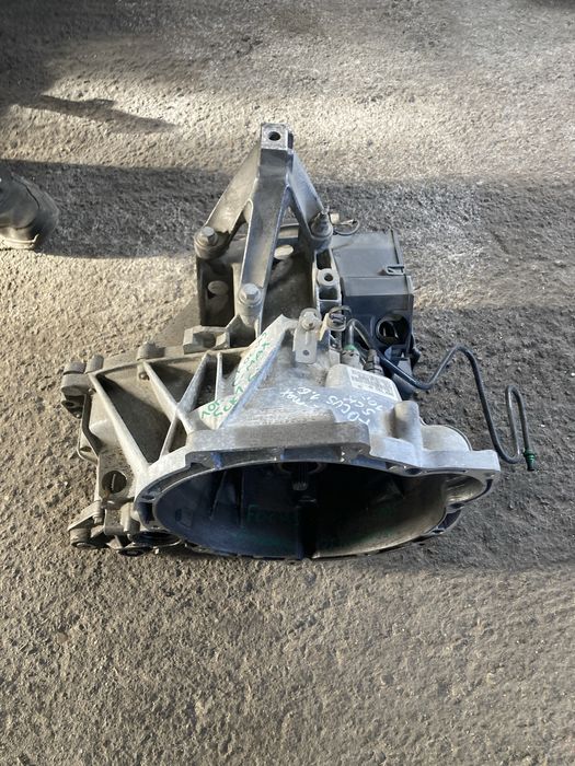 Ford focus c max 2010 година 1.6i 5 скорости Скоростна Кутия