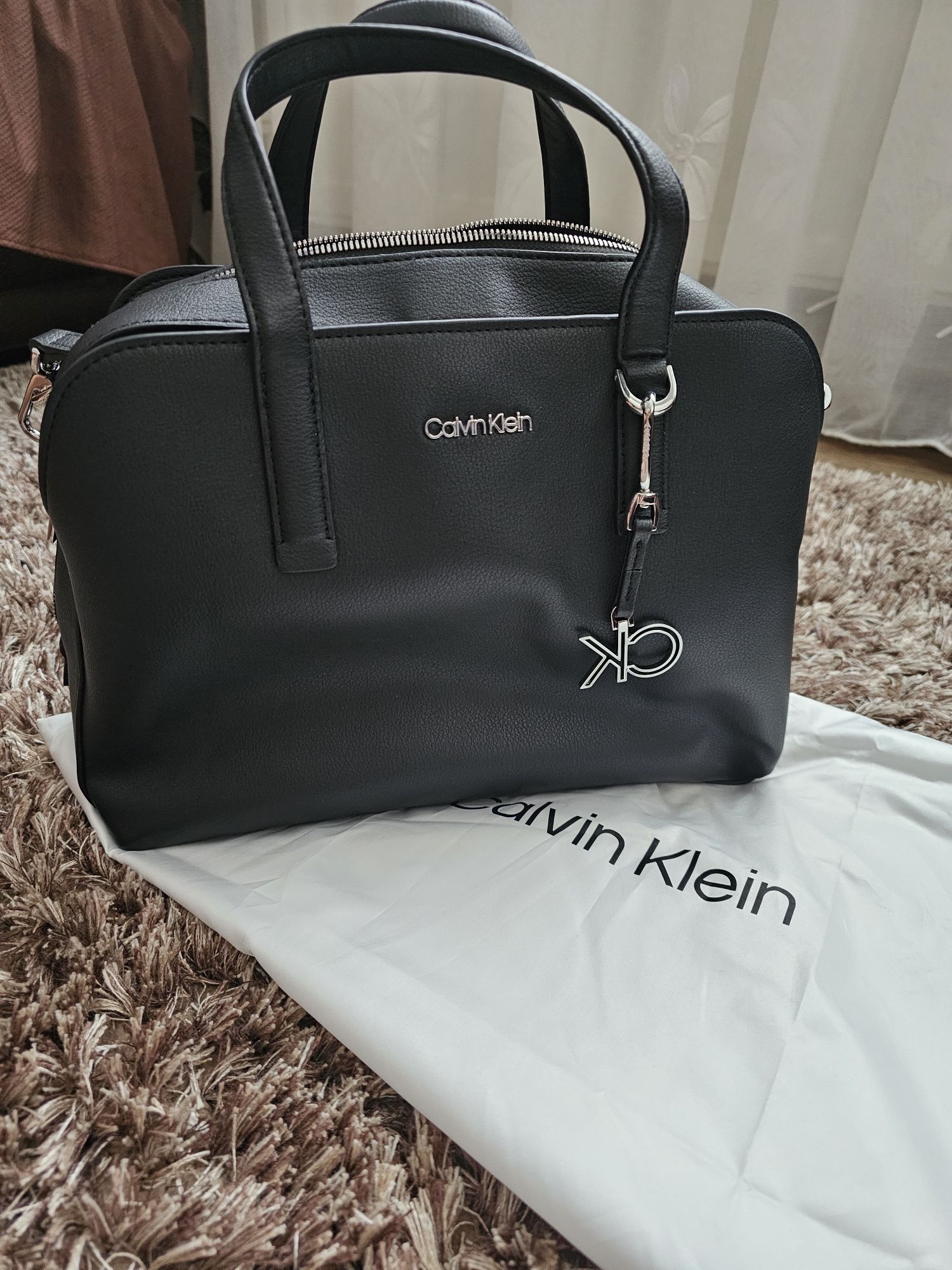 Geanta calvin klein