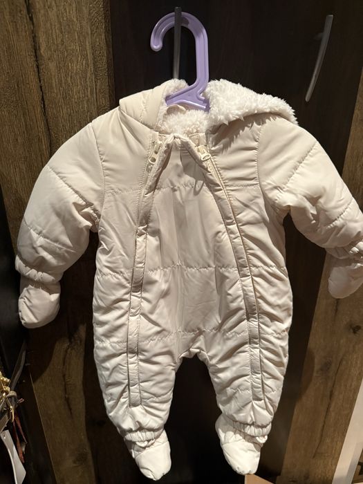 Чисто нови бебешки космонавти 3-6м