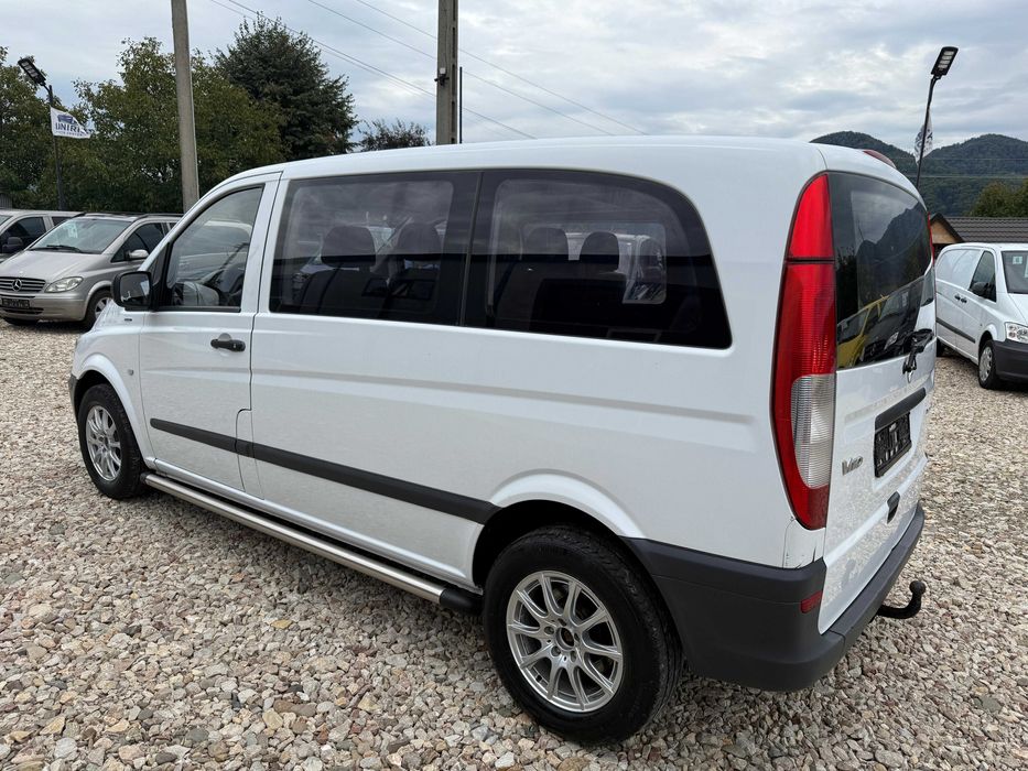 Mercedes vito 9 locuri 2011