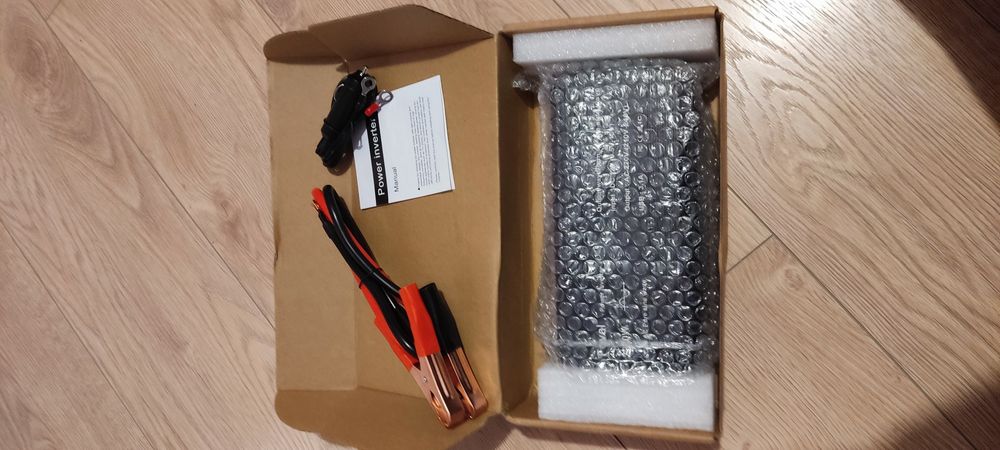 Автомобилен инвертор Foval, 12V към 220V, 2200W, 2 USB порта