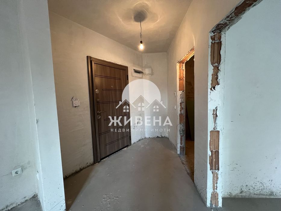 Продава се Тристаен апартамент в Варна, Операта - 101 кв.м за 2377 €/кв.м - Снимка #10