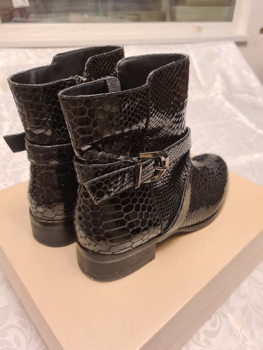 Дамски боти естествена кожа