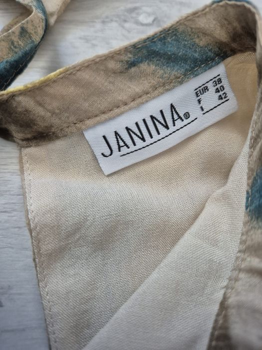 Rochie din våscoza