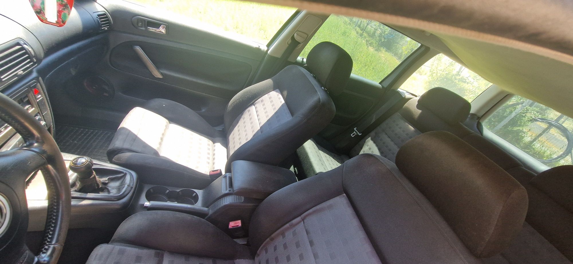 Vand passat b5.5 radiat