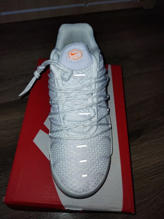Nike tn utility albi marimea 36,37,38,39,40