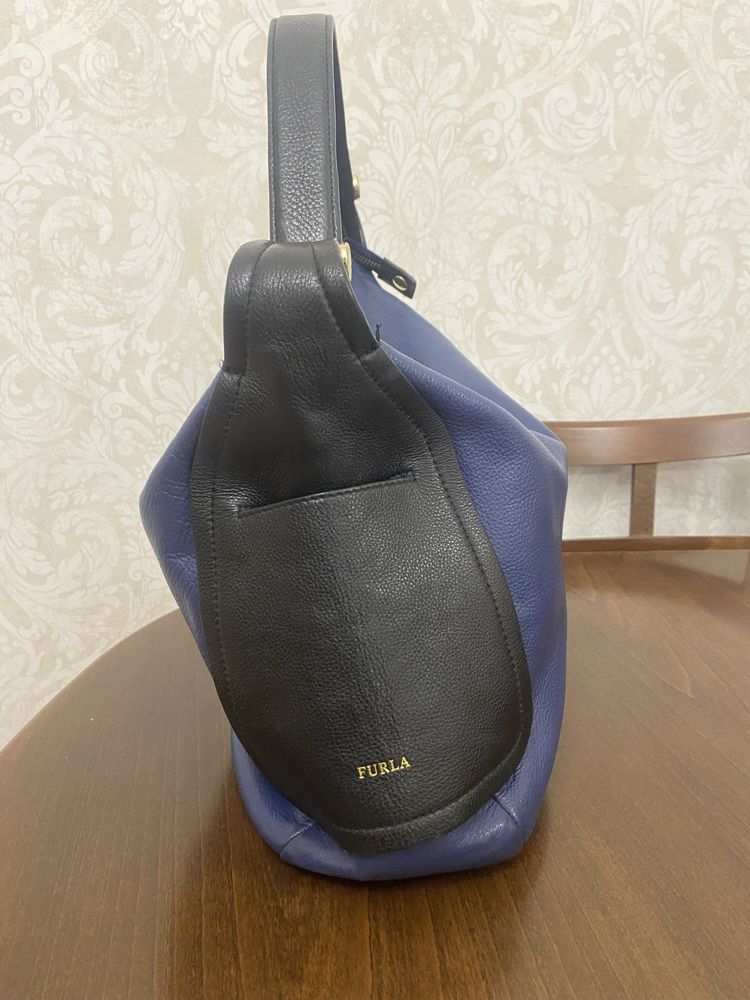 Продам сумку Furla