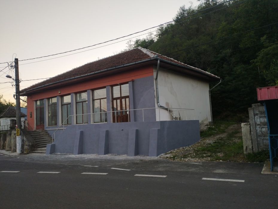 Inchiriez Spatiu Comercial