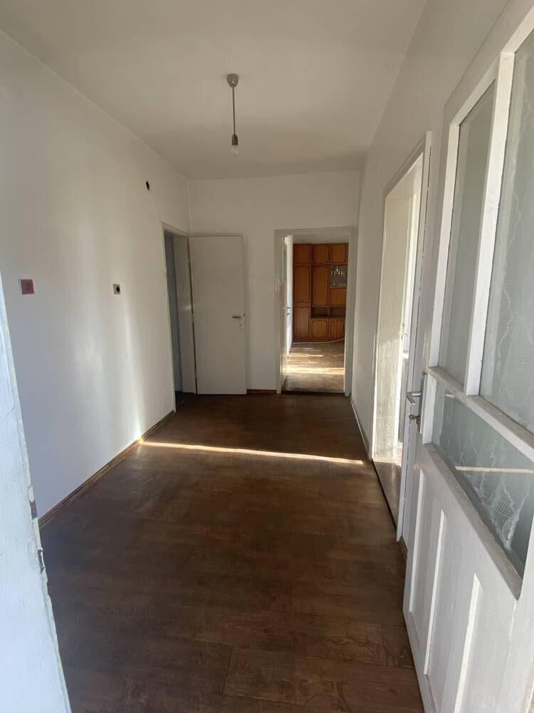 Продава се Къща в Бургас, Долно Езерово - 70 кв.м за 1643 €/кв.м - Снимка #3