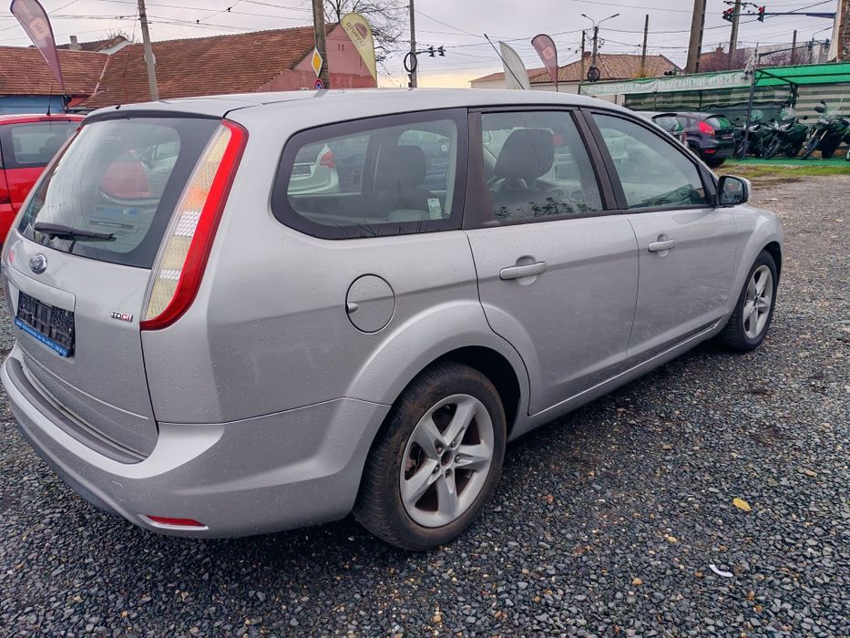 Ford Focus 1.8 tdci 2010 cash sau rate fixe