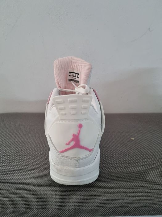 Vand Jordan 4 purtați o singura data