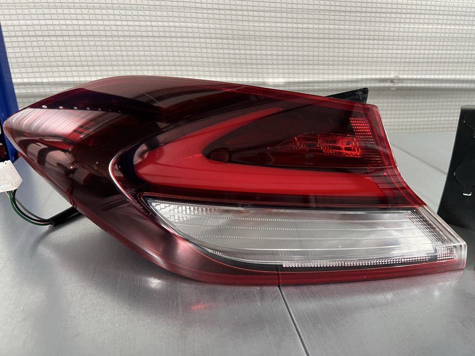 Hyundai I30 Fastback заден капак/ стопове