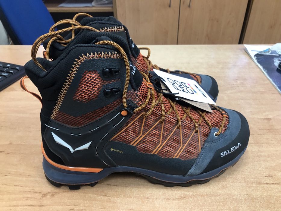 On Cloud rock Waterproof Salewa Trainer Lite MID GTX New Balance Fresh