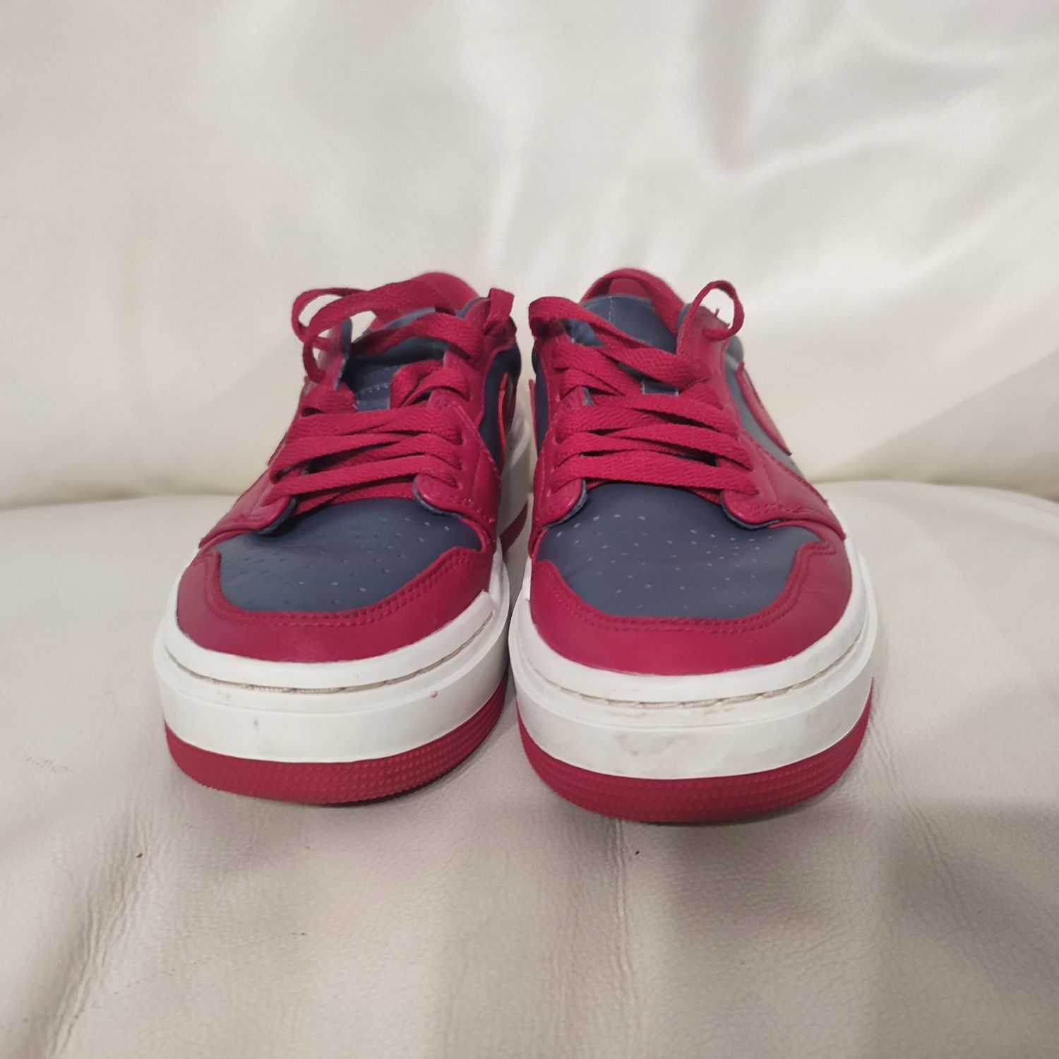 Adidas Nr 37 ½ Nike Air Jordan Elevate