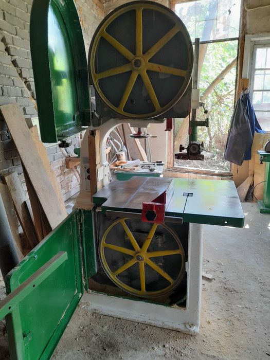 дърводелски машини,  банциг, струг за дърво,оберфреза, ножове за фреза