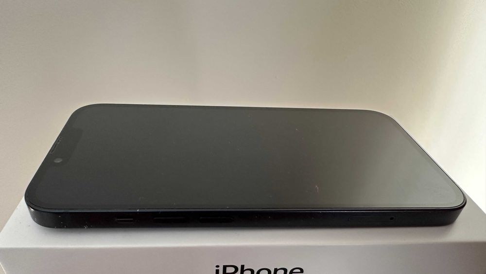 iPhone 13 128 GB Midnight