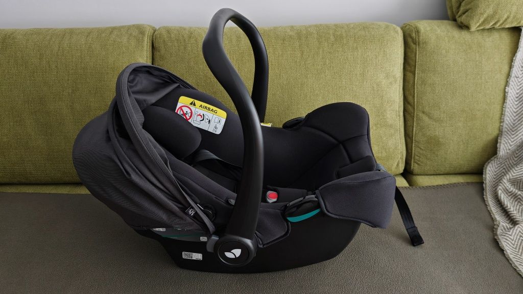 Scoică JOIE i-snug 2 impecabila