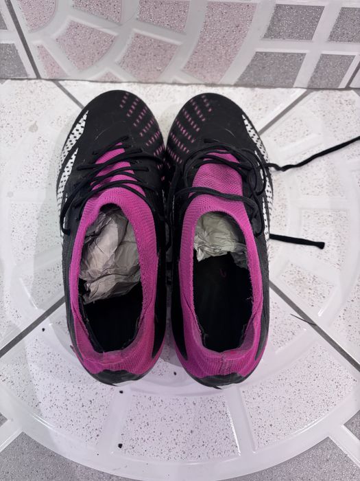 Ghete de fotbal adidas predator