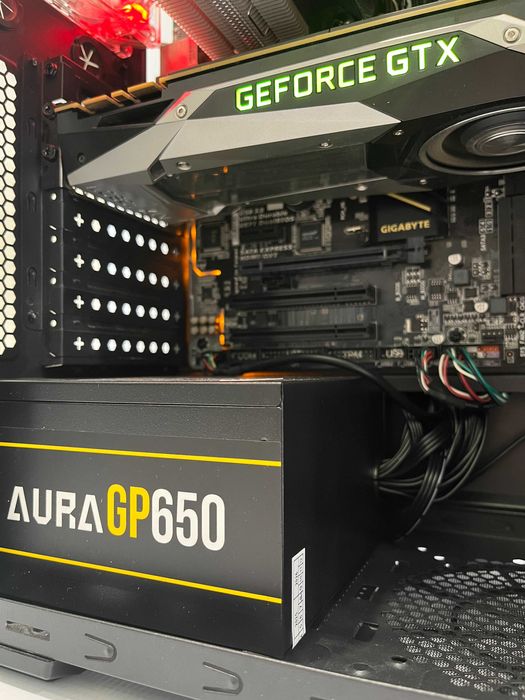 Геймърски компютър Intel Core i7 6700K, GTX 1080 Ti 11GB, 16GB ram