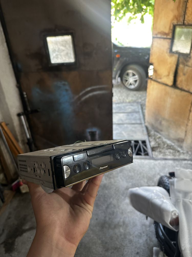Pioneer sph10bt авто плеър