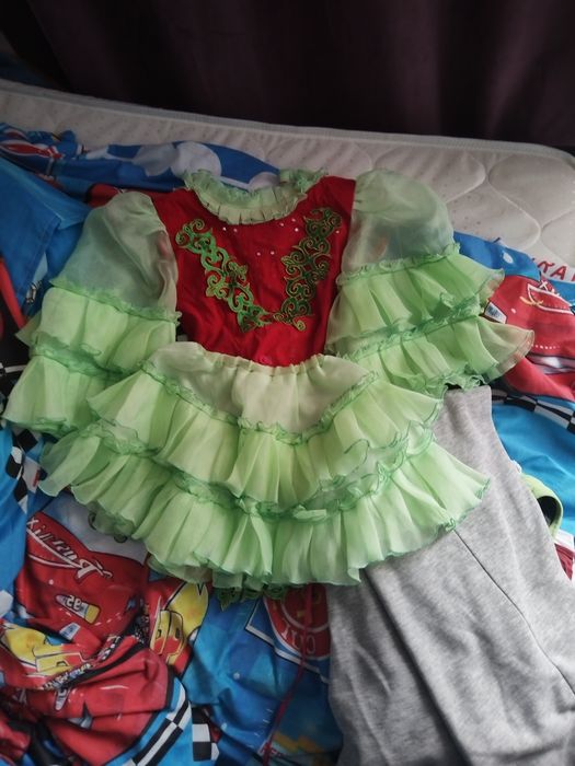 Продам недорого национальная одежда