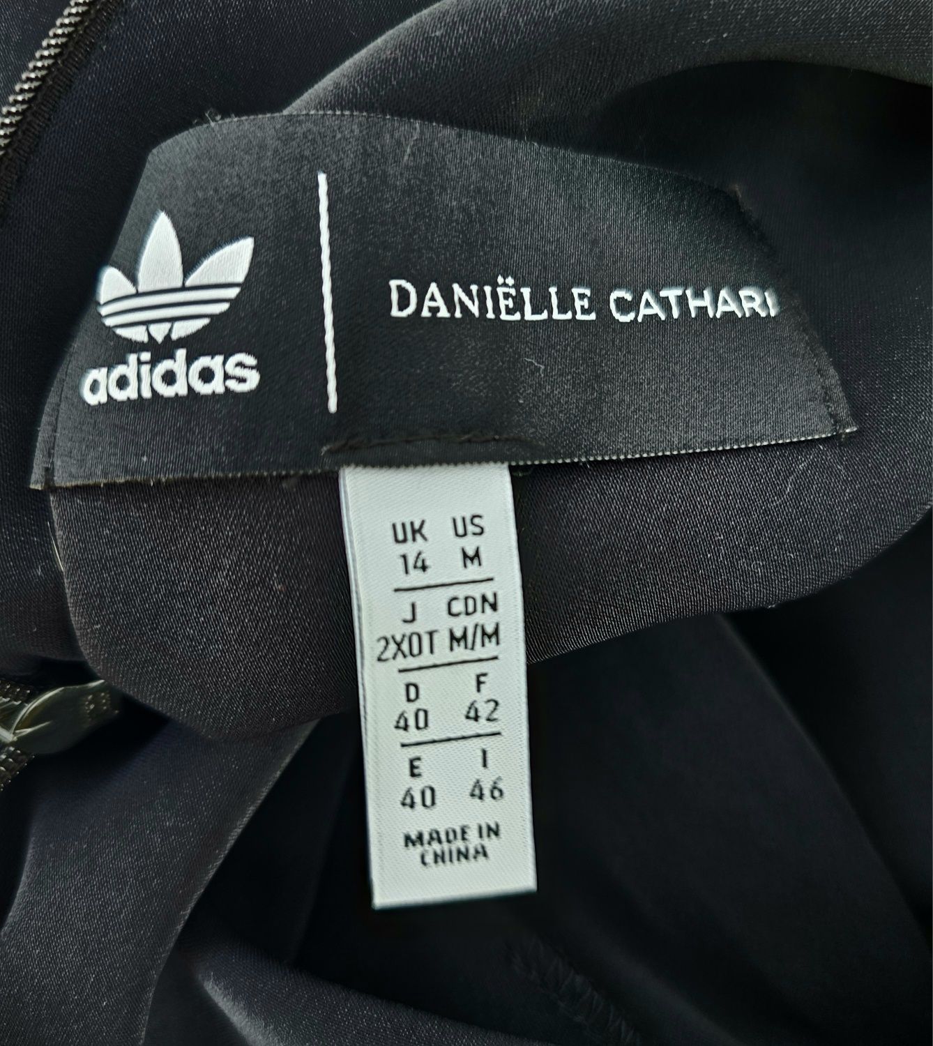 Adidas Danielle Cathari оригинална дамска рокличка М размер