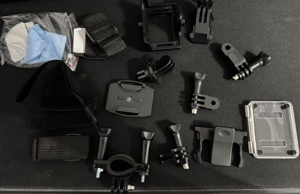 Accesorii/ prinderi GoPro