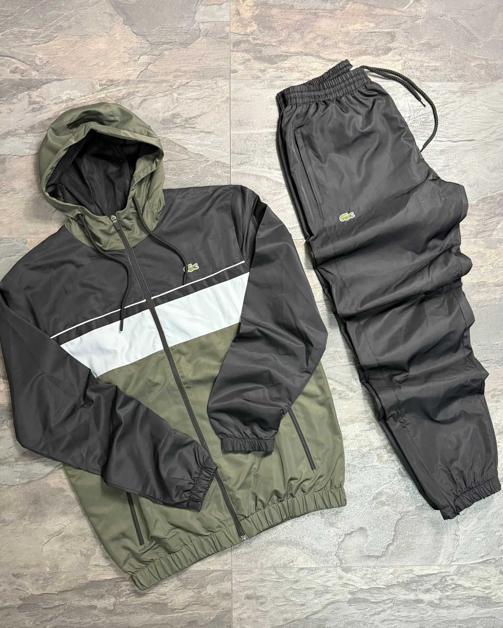 Мъжки Екипи Lacoste