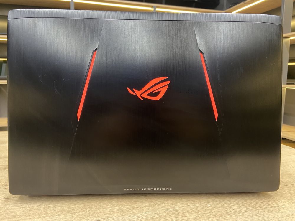 Asus ROG GL 553V - 15.6 FHD/Core i7-7700HQ/16GB/SSD 240GB+1TB/GTX 1050