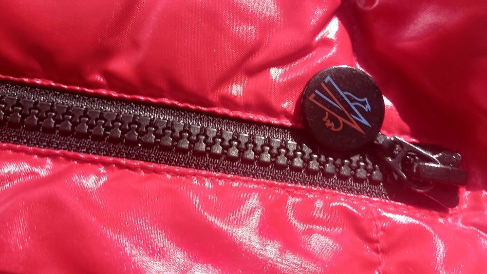 Оригинално яке MONCLER