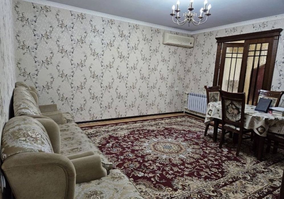 Продаётся 4х комнатная ЦУМ