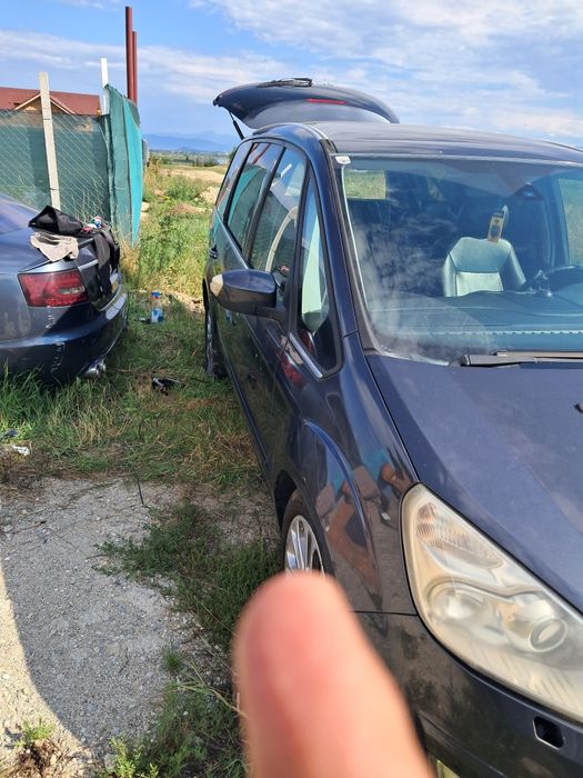 Vând Ford Galaxi 1.8 Cdi Diesel