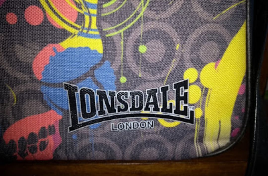 Чанта за през рамо Lonsdale London