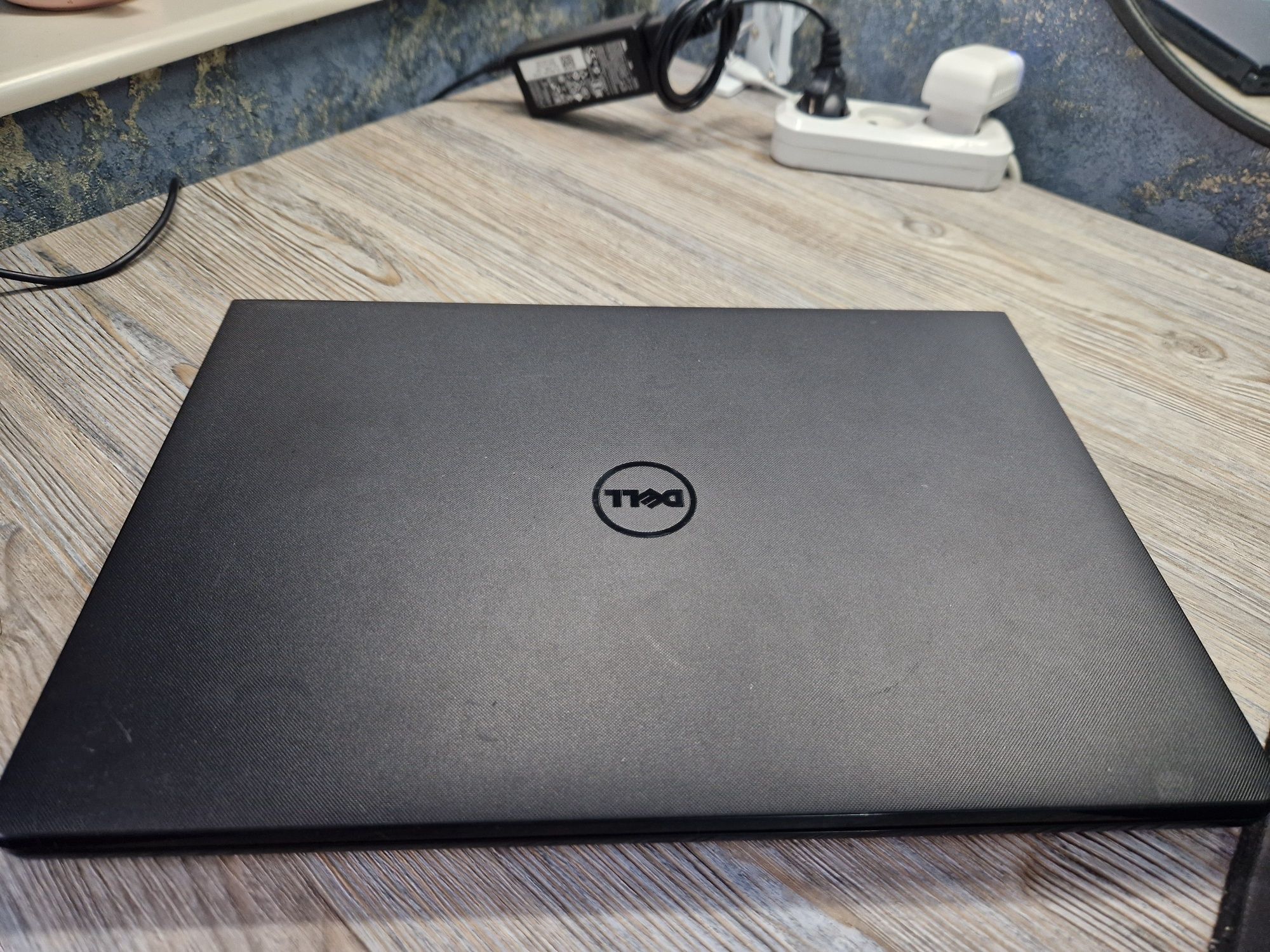 Dell для работы надежный ноут состояние норм