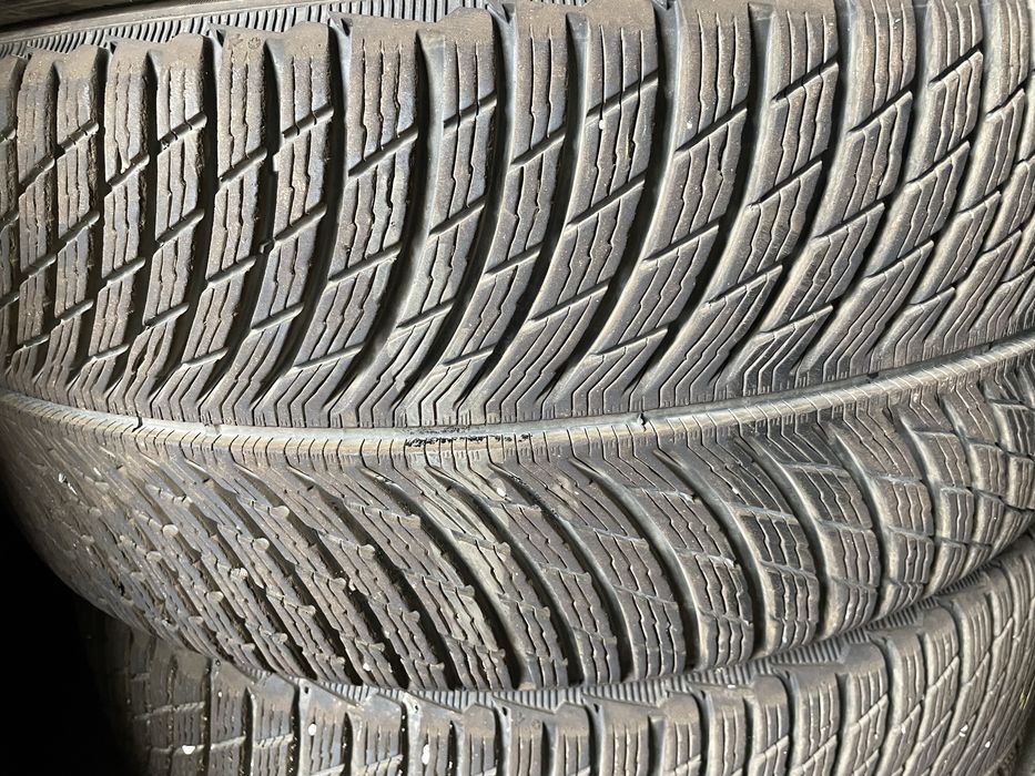 Гуми за кола спорт пакет 255 40 21/ 285 35 21 Michelin