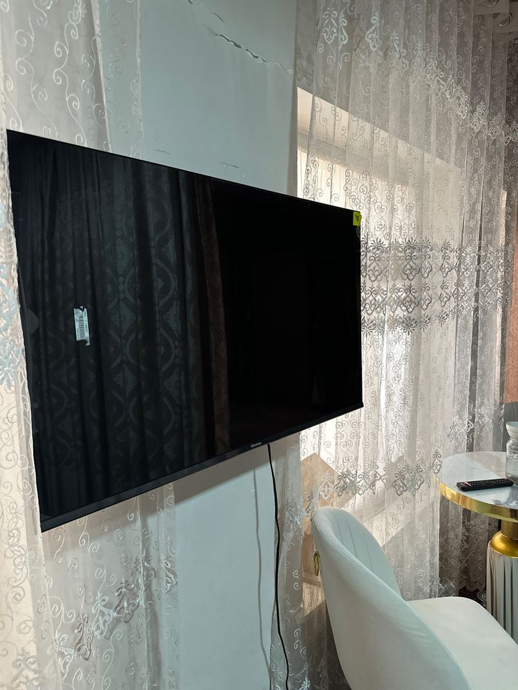 Hisense 43 Android  smart TV