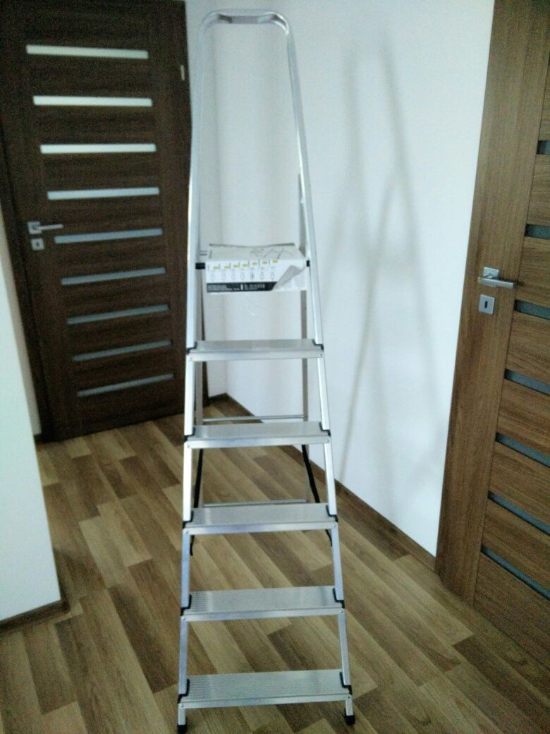 Vand scara de casa din aluminiu cu 5 trepte