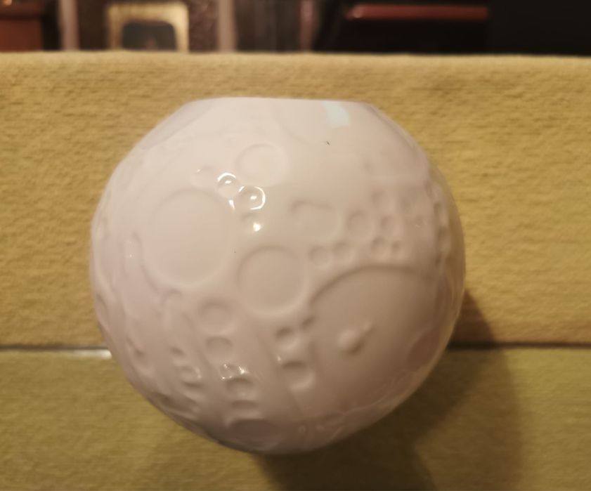 Ваза порцеланова “Лунен Кратер” маркирана дизайнерска винтидж арт !