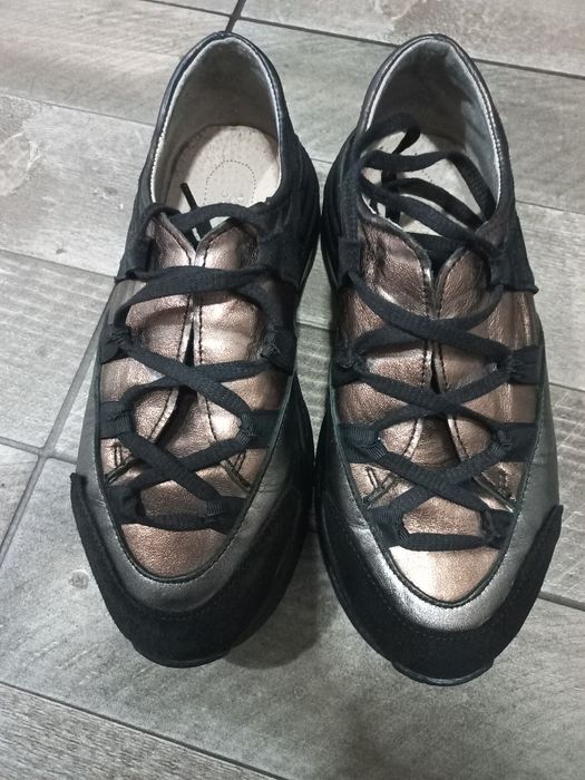 Pantofi piele mărimea 36