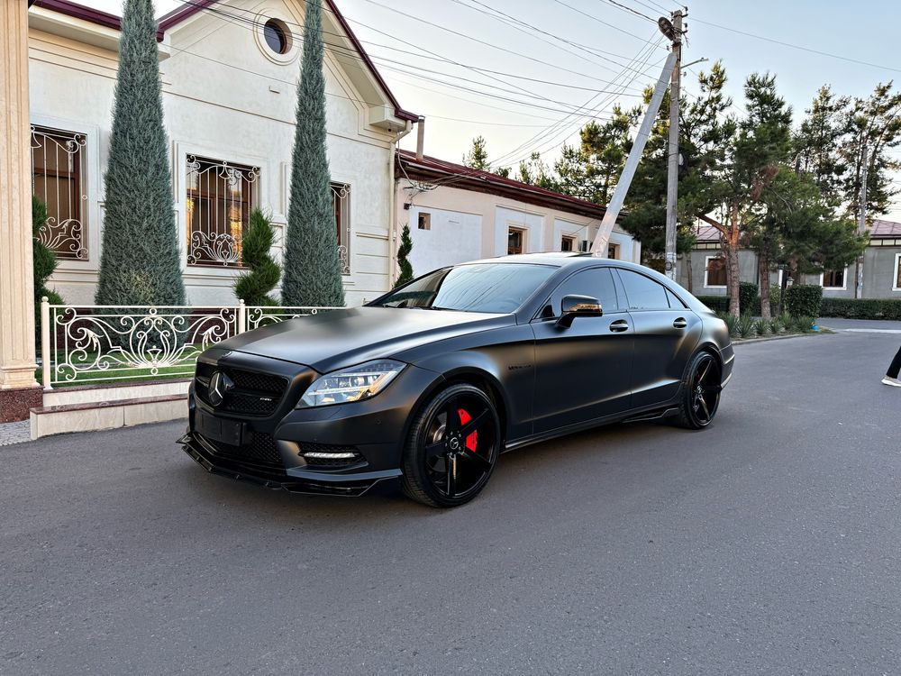Mercedes Benz CLS Banan AMG Body Kit Состание Зор