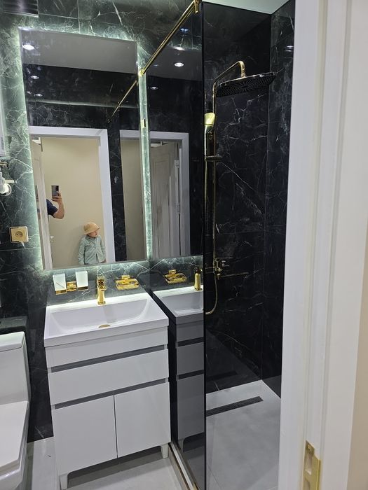 Своя 2 перед.в 3 комнатная/2/4 Кирпич 2/6 Эко базар