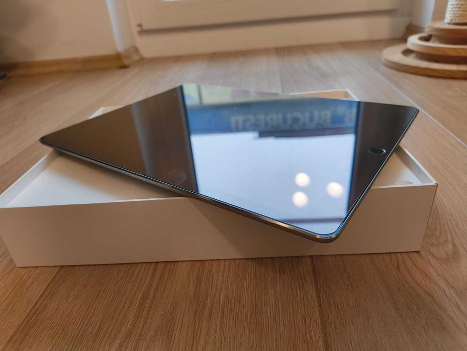 Apple iPad Pro 12.9 (2017) 256GB Space grey + Apple pencil