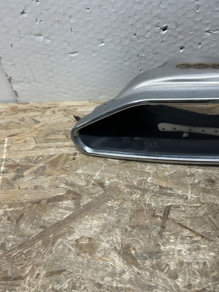 Ornament evacuare Bmw G11 G12 seria 7 LCI stanga 2019-2022